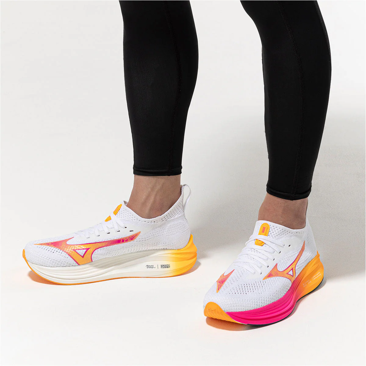 Mizuno Neo Zen Unisex Running Shoes - Image 8